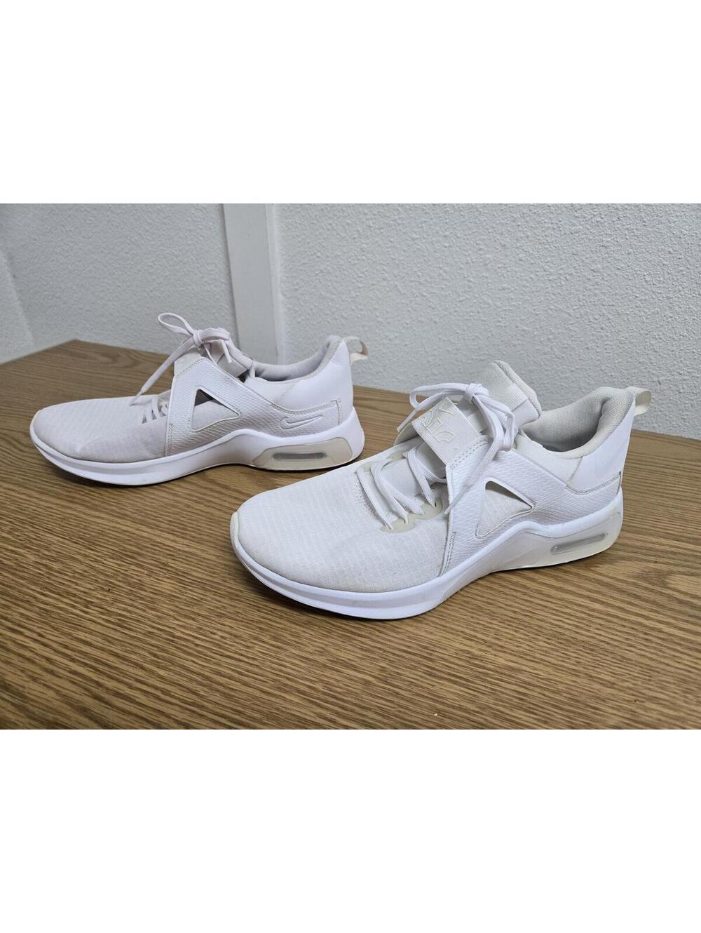 Nike Air Max Crisp White 10 Quiet Lux Minimalist Cleangirl
